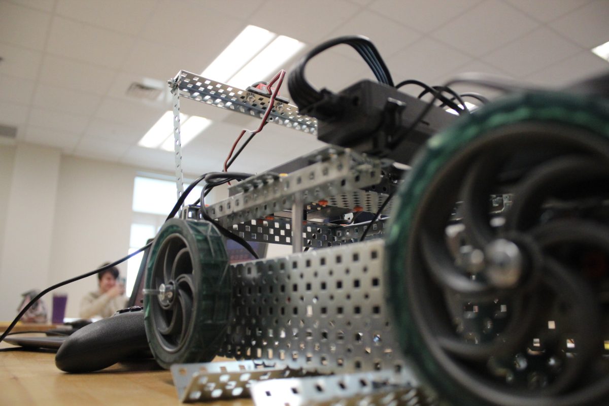 A closeup of a robotic car in Terry Schnitters Computer Integrated Manufacturing class. Photo courtesy of Ellie Sam. 