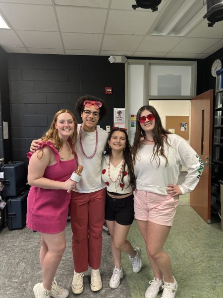 SGA seniors Vaile Altherr, Isaiah Bradley, Summer McGraw, and Karsyn Botkin dressed up in their Valentines best before giving Singing Grams to students on Feb. 14. 